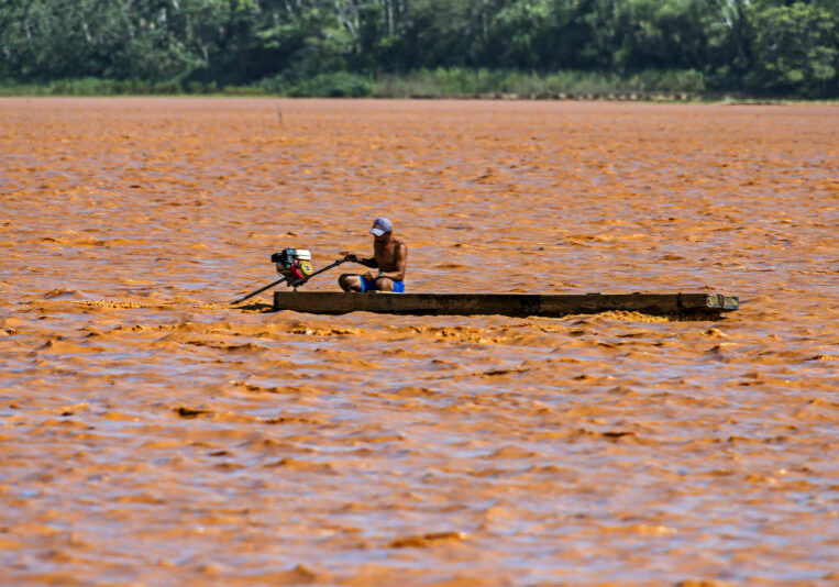 pescador_lama_regência